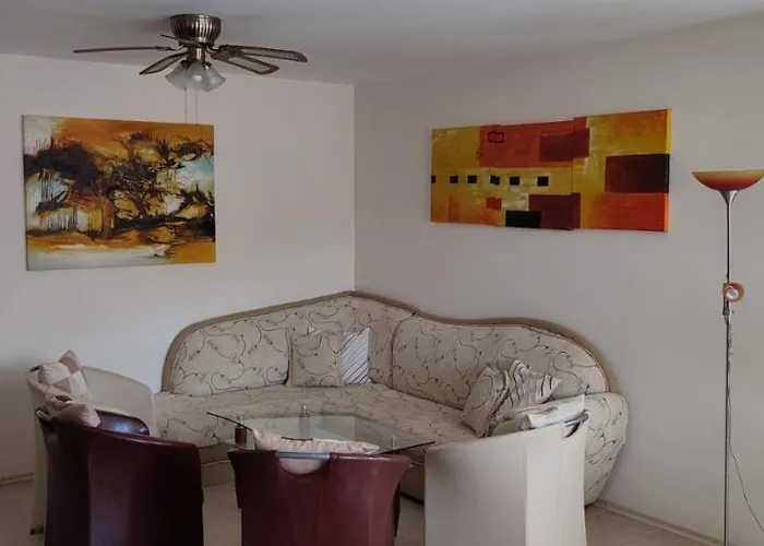 Rusalka Apart-residence 公寓 *