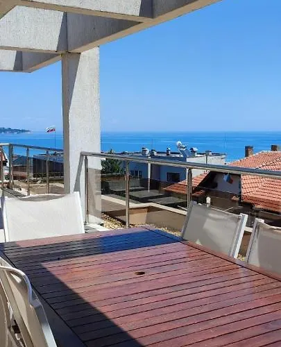 Rusalka Apart-residence アパート *